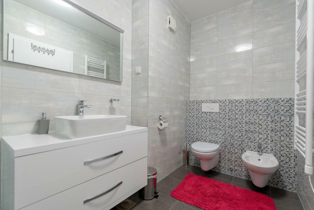 Villa Anja 1St Floor بيروغ المظهر الخارجي الصورة