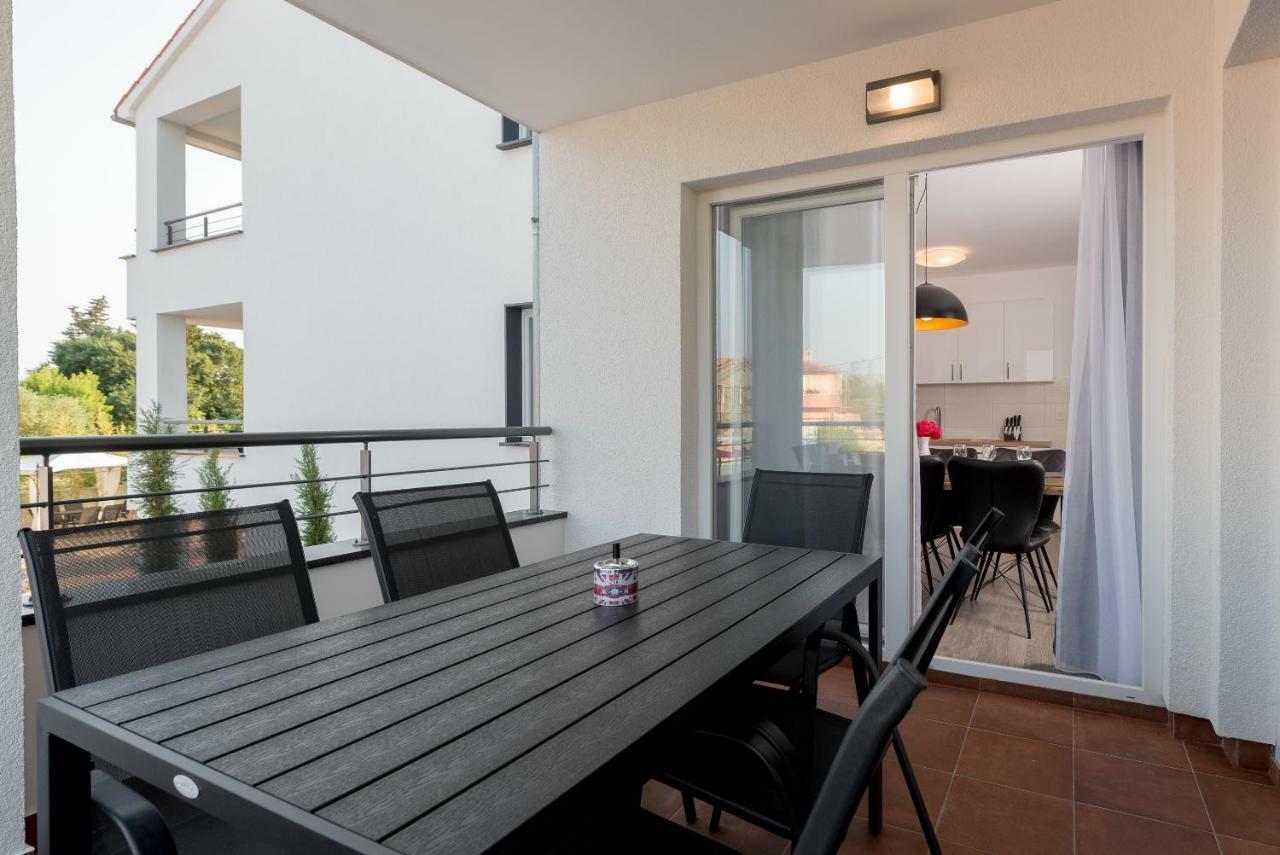 Villa Anja 1St Floor بيروغ المظهر الخارجي الصورة