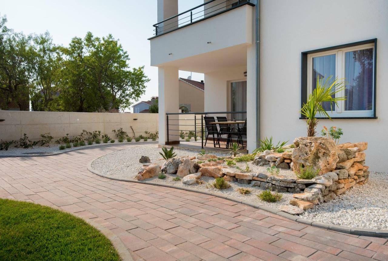 Villa Anja 1St Floor بيروغ المظهر الخارجي الصورة