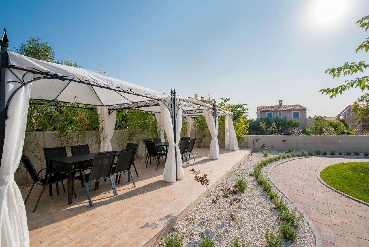 Villa Anja 1St Floor بيروغ المظهر الخارجي الصورة