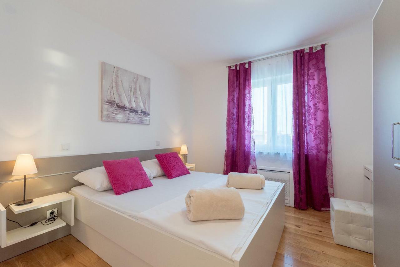 Villa Anja 1St Floor بيروغ المظهر الخارجي الصورة