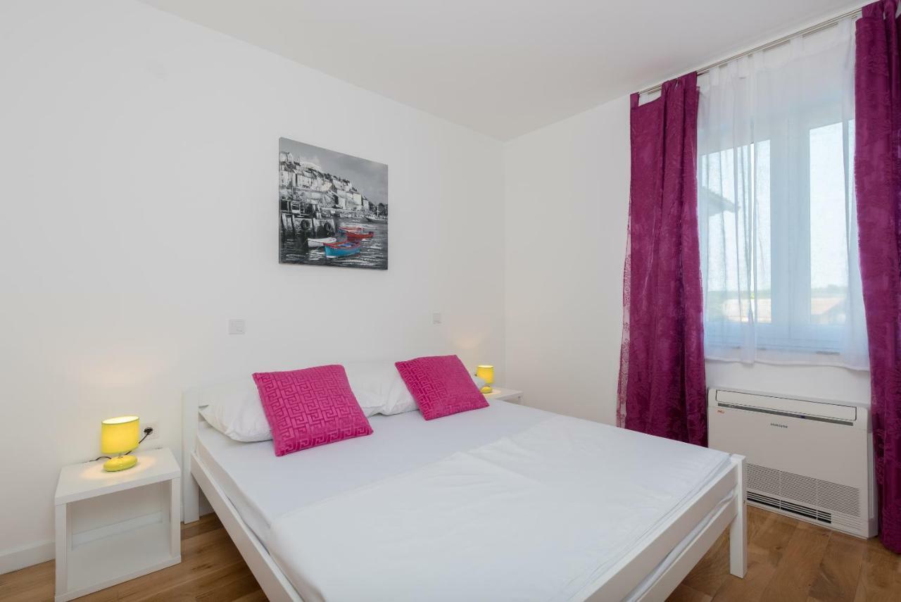 Villa Anja 1St Floor بيروغ المظهر الخارجي الصورة